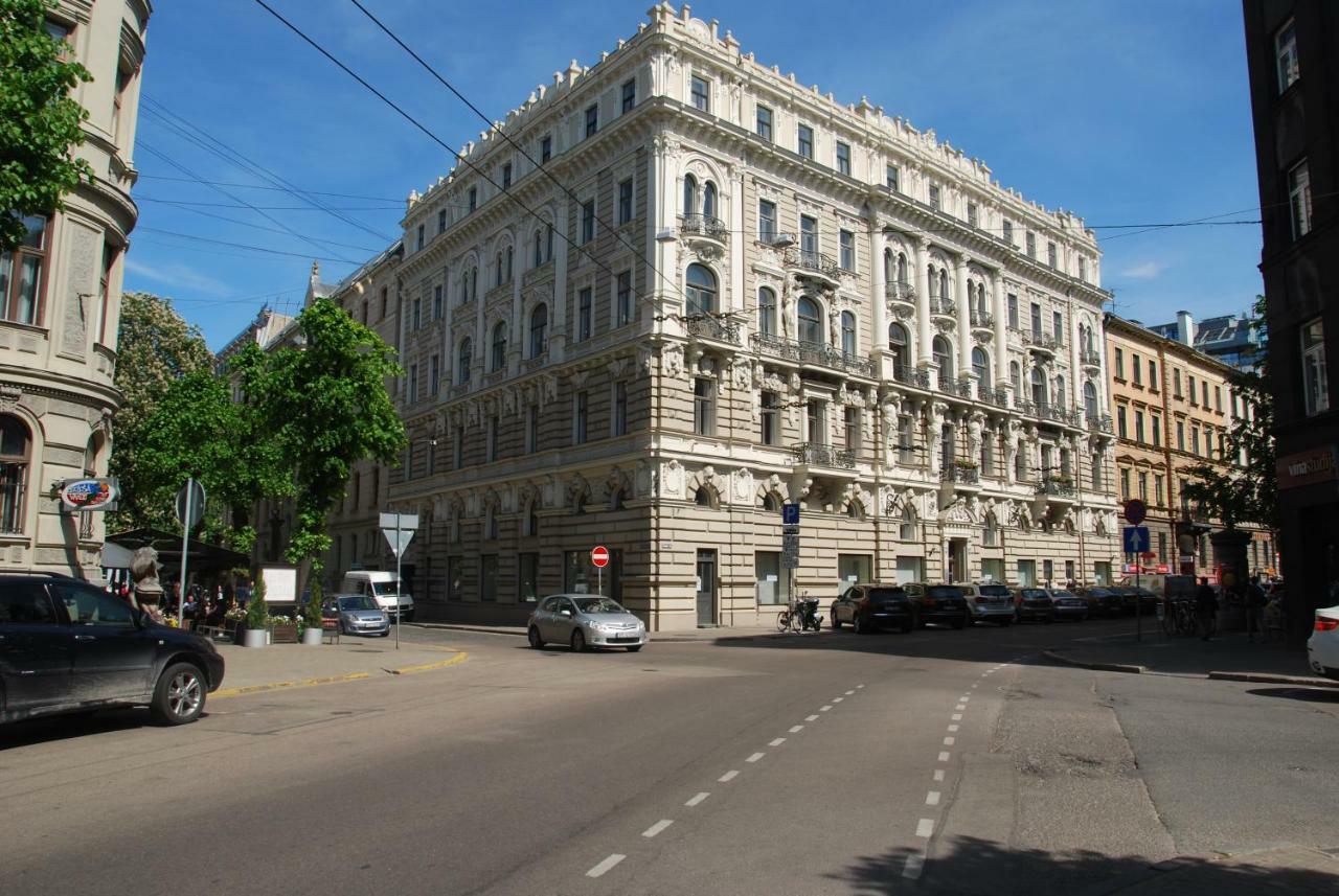 Apartments In Art Nouveau District Рига Екстер'єр фото